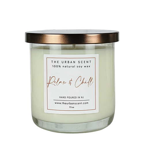 Relax & Chill blends apple, lilac, and patchouli in a hand-poured soy candle. A fresh, soothing scent for calm days and cozy evenings.