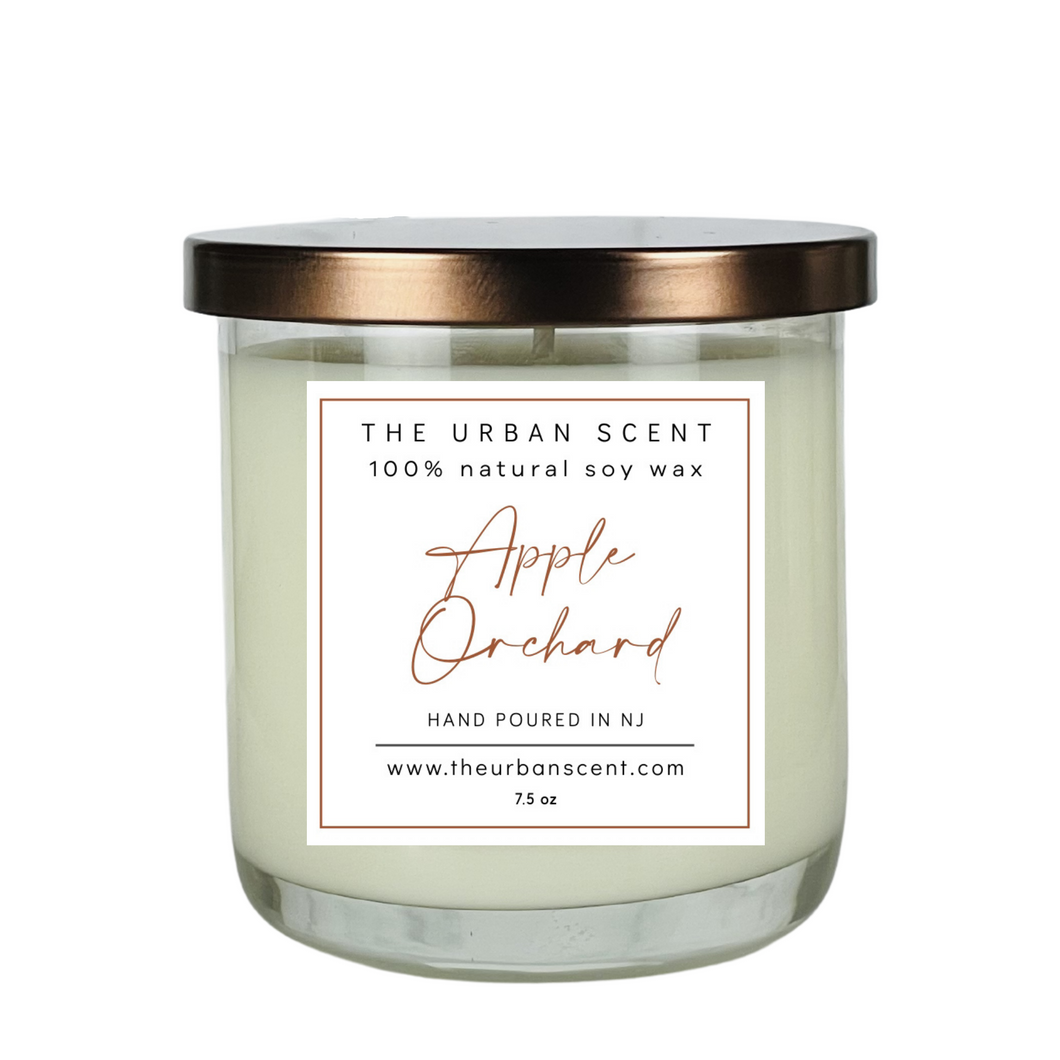 The Urban Scent 100% natural Apple Orchard scented soy candle. 7.5 oz Hand poured in NJ