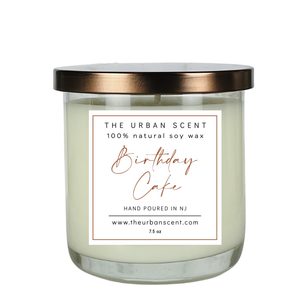 The Urban Scent 100% natural Birthday Cake scented soy candle. 7.5 oz Hand poured in NJ